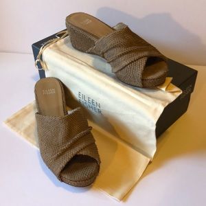 🆕Eileen Fisher🥂Sable Intaglia wedge